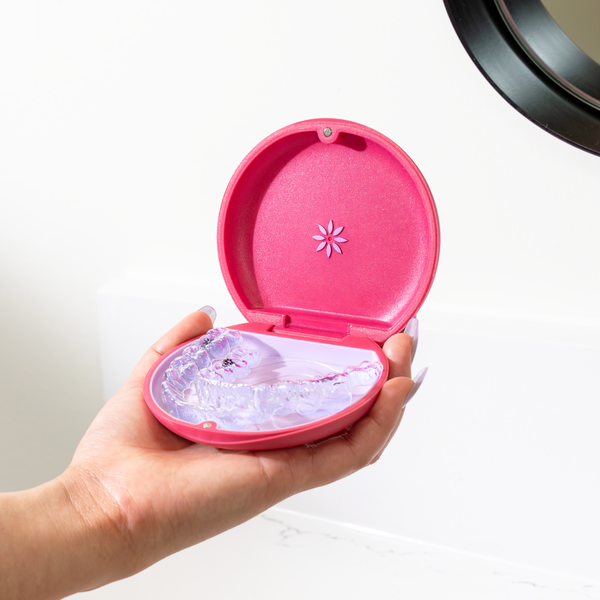 Invisalign™ Aligner Case in Cyberpink | Invisalign Accessory Store